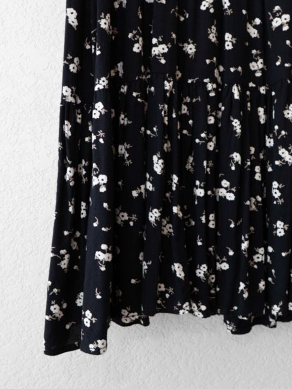 Billabong Black Floral Mini Dress Womens S Boho Tunic Criss Cross Back Babydoll - Picture 6 of 14